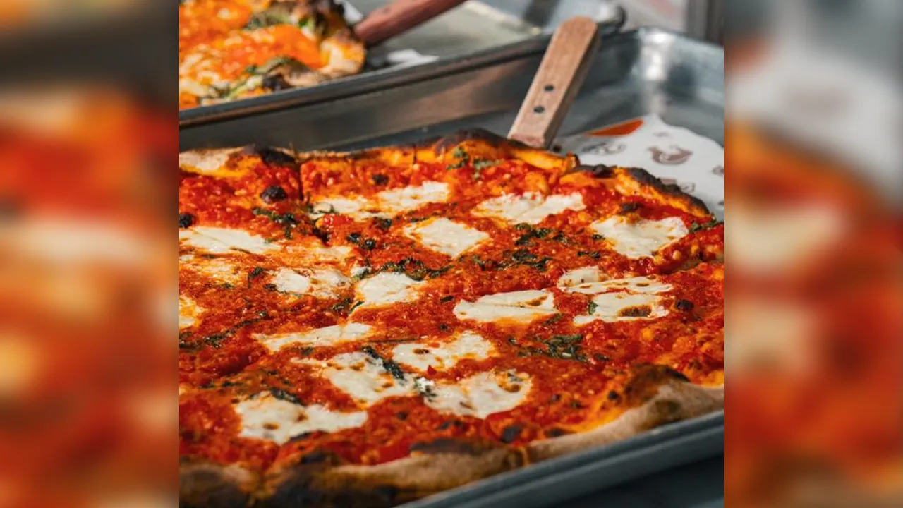 Apizza: A Slice from New Haven – From Wooster Street to the World