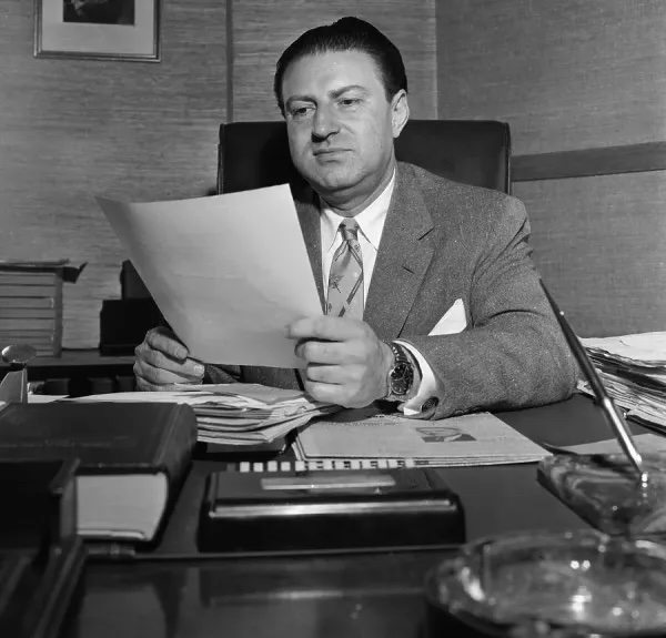 THE FIRST POLITICAL CONSULTANT